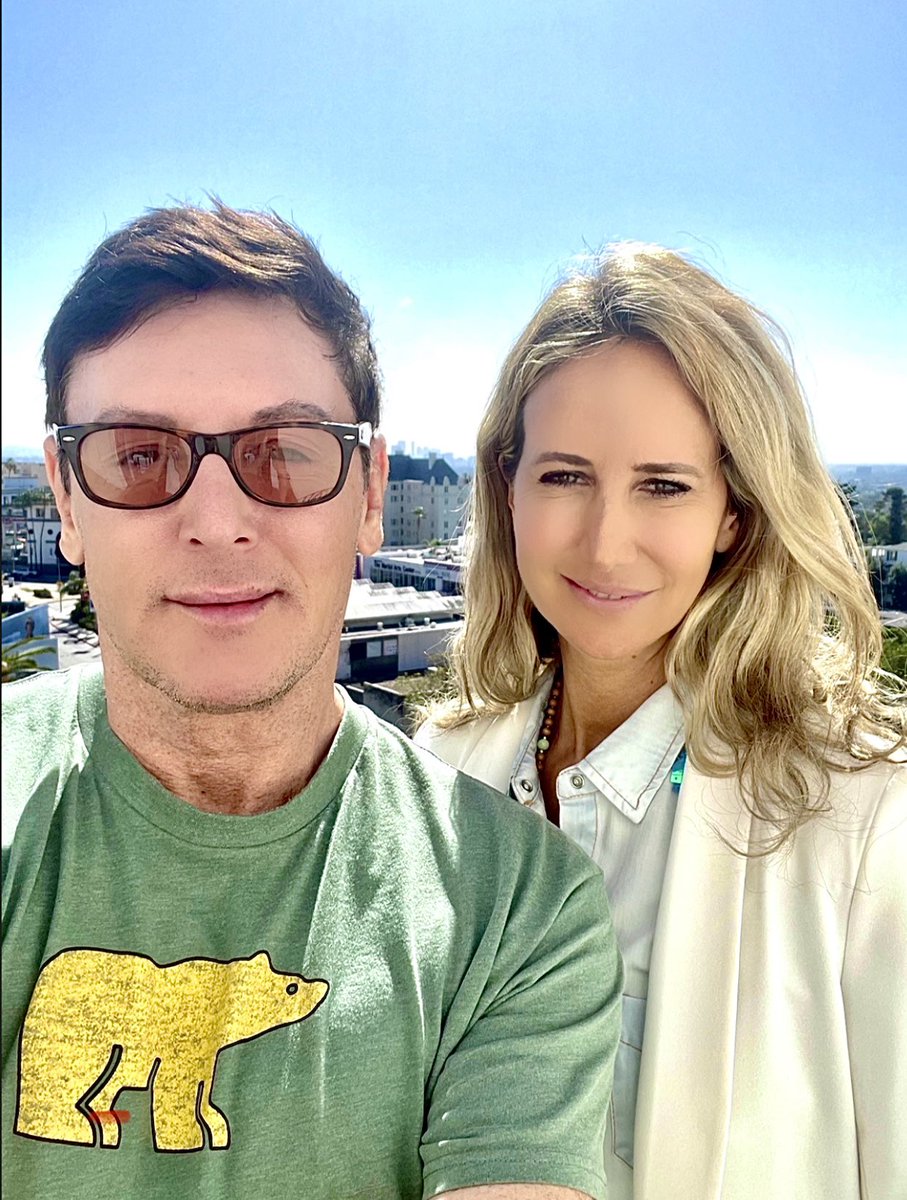 SeanBorgLA's tweet photo. Gorgeous morning in LA #chateaumarmont #ladyvictoriahervey #seanborg https://t.co/Uc9NlVf4XX
