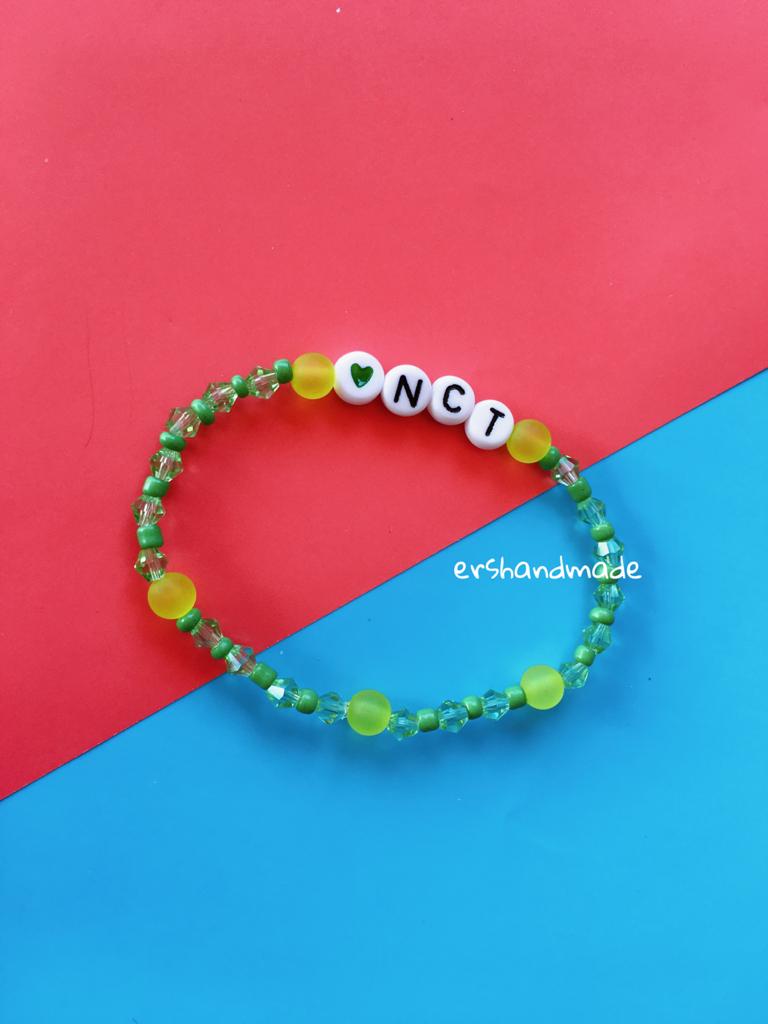 ershandmade01's tweet photo. Kpop Bracelet

🏷️Handmade
🏷️Price 15k-25k
🏷️Size 17 cm Standard
🏷️Bead Material Premium
🏷️Made with strong elastic

🏷️Order Link in bio

#bracelet #beadsbracelet #kpopbracelet #idolbracelet #ershandmade #manik #bracelethandmade  #gelangmanik #gelangidol #gelangkpop #koreabracelet https://t.co/DNx9t0q7yI