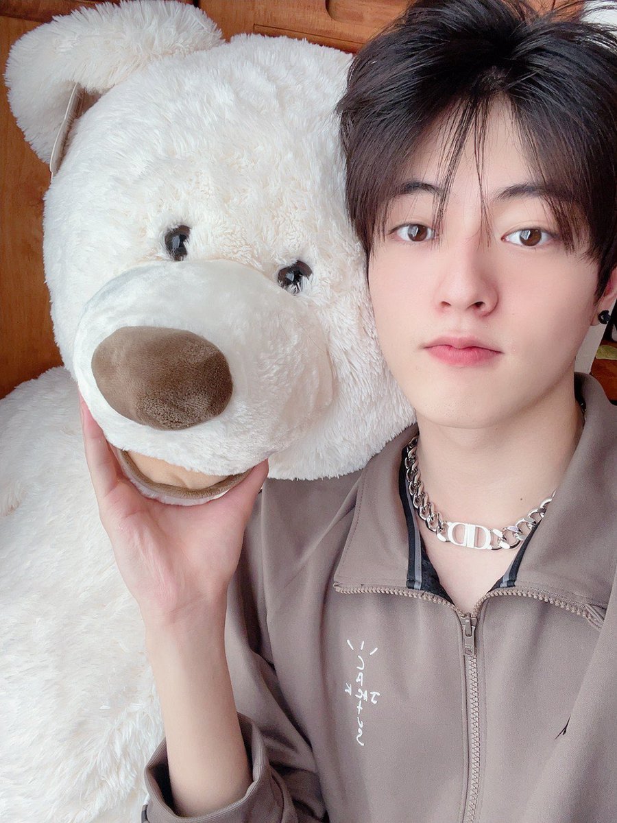 350miles_0509's tweet photo. 🧸💞

#HARUKYU #하루규 #ฮารุกยู https://t.co/DJj0R7PcfT
