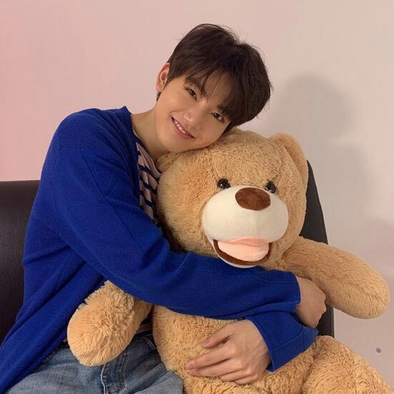 350miles_0509's tweet photo. 🧸💞

#HARUKYU #하루규 #ฮารุกยู https://t.co/DJj0R7PcfT
