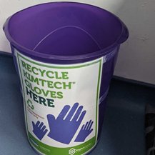 StranksLab's tweet photo. Our lab is excited to adopt the #RightCycle programme for nitrile glove recycling provided via @KCCorp! Great for labs that use minimal hazardous chemical, like our optics &amp; microscopy suites.
#recycle #labwaste

@DeptofPhysics @CambridgeSust https://t.co/csUSAfelmR