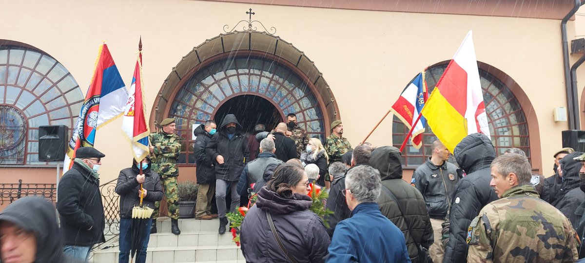 JelenaMKandic's tweet photo. Opelo & sahrana #AlbertAndiev iz #549mtb.
Vječnaja pamjat dragi prijatelju!🌹 https://t.co/iDb8I49ZYW