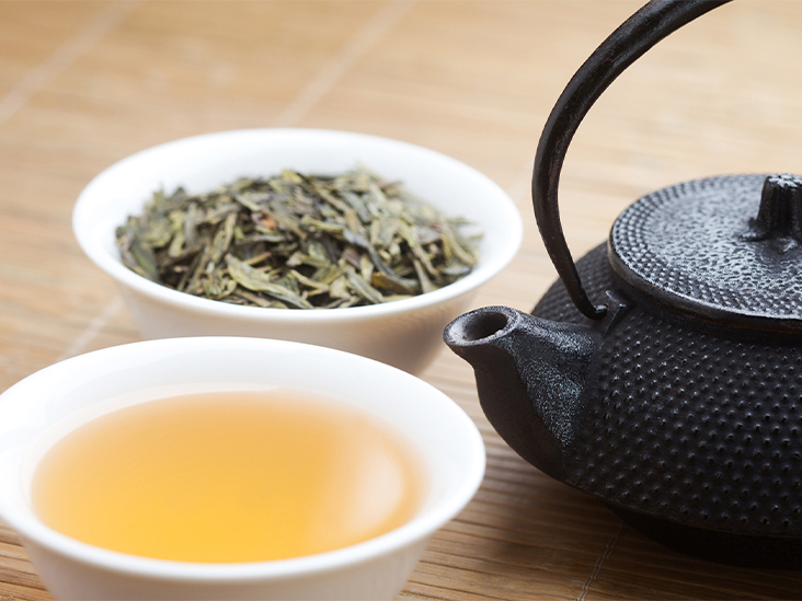 GWIntegrative's tweet photo. Researchers have discovered how compounds called catechins, found in green and black teas, relax the smooth muscle that lines blood vessels, which may lead to lower blood pressure. https://t.co/8JIJw72yJv. #hypertension #GWSMHS #GW_MFA #GwRodham #GWPCP #FxMed #integrativehealth https://t.co/UP85QYDJHK