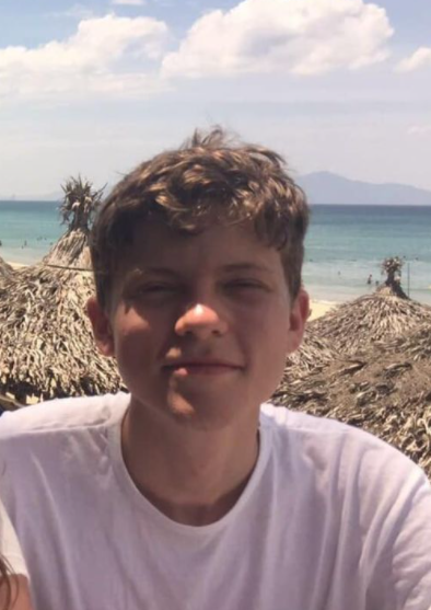 ColPrepHigh's tweet photo. Congratulations to former pupil, Cameron, who has been offered a place on the DPhil in Mathematics Course at Oxford University. Cameron thanked Mrs Allen for her support at CHS saying, "Thank you for having faith in me". #aspiringhigher #whereteachersbelieveinyou #cognitaway https://t.co/zDUsRMEE1s