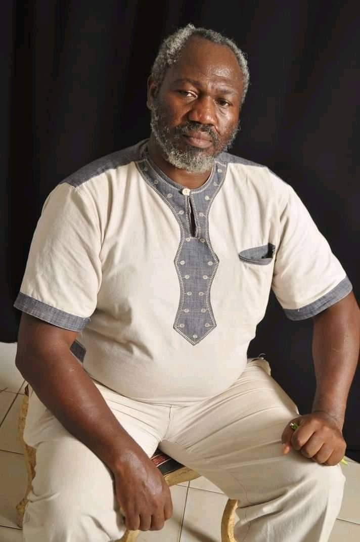 Bimstr237's tweet photo. Le Cinéma Camerounais vient de perdre un grand homme, Wakeu Fogain n'est plus.

L'homme meurt mais ses oeuvres demeurent. 
Toutes nos condoléances à sa famille, ses proches et collègues. 

#BimstrNecrologie
#TT237 https://t.co/gTer64R503