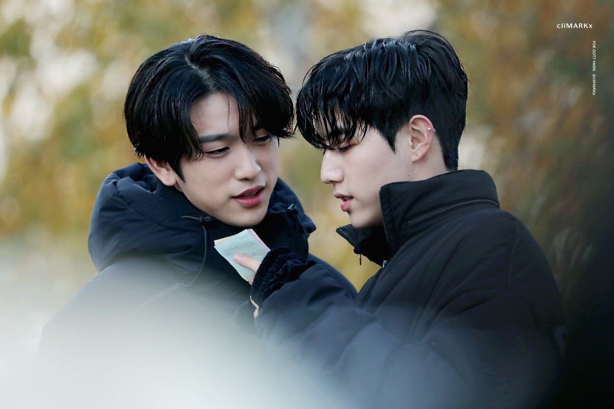 hourlymarkjin's tweet photo. #GOT7 #MarkJin #Mark #Jinyoung https://t.co/tGrxipfYVQ