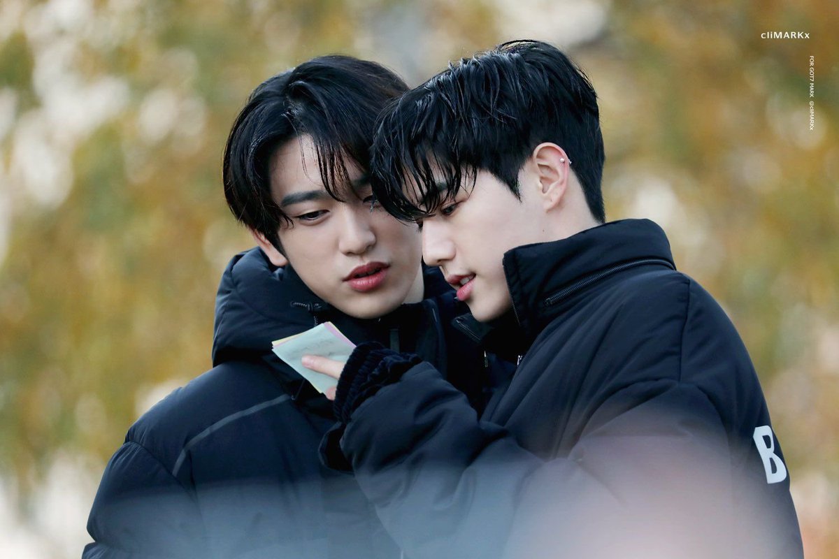 hourlymarkjin's tweet photo. #GOT7 #MarkJin #Mark #Jinyoung https://t.co/tGrxipfYVQ