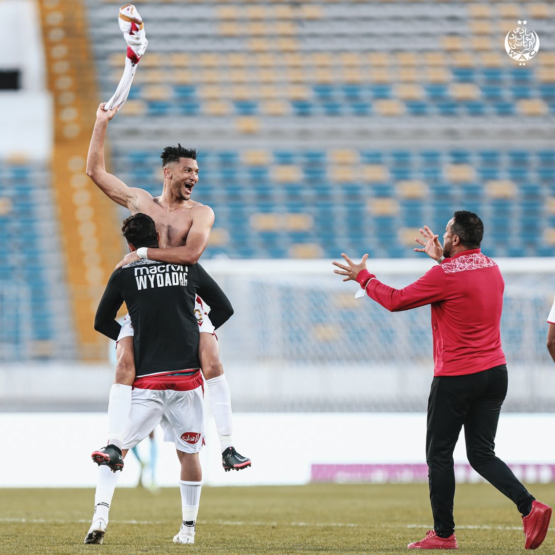 𝓡𝓲𝓼𝓮-𝓾𝓹 ! 
#MondayMotivation ❤️
#DimaWydad