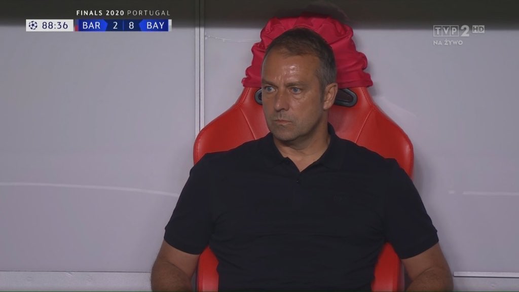 TrollFootball's tweet photo. Spot the difference https://t.co/LiiSMSFpiK