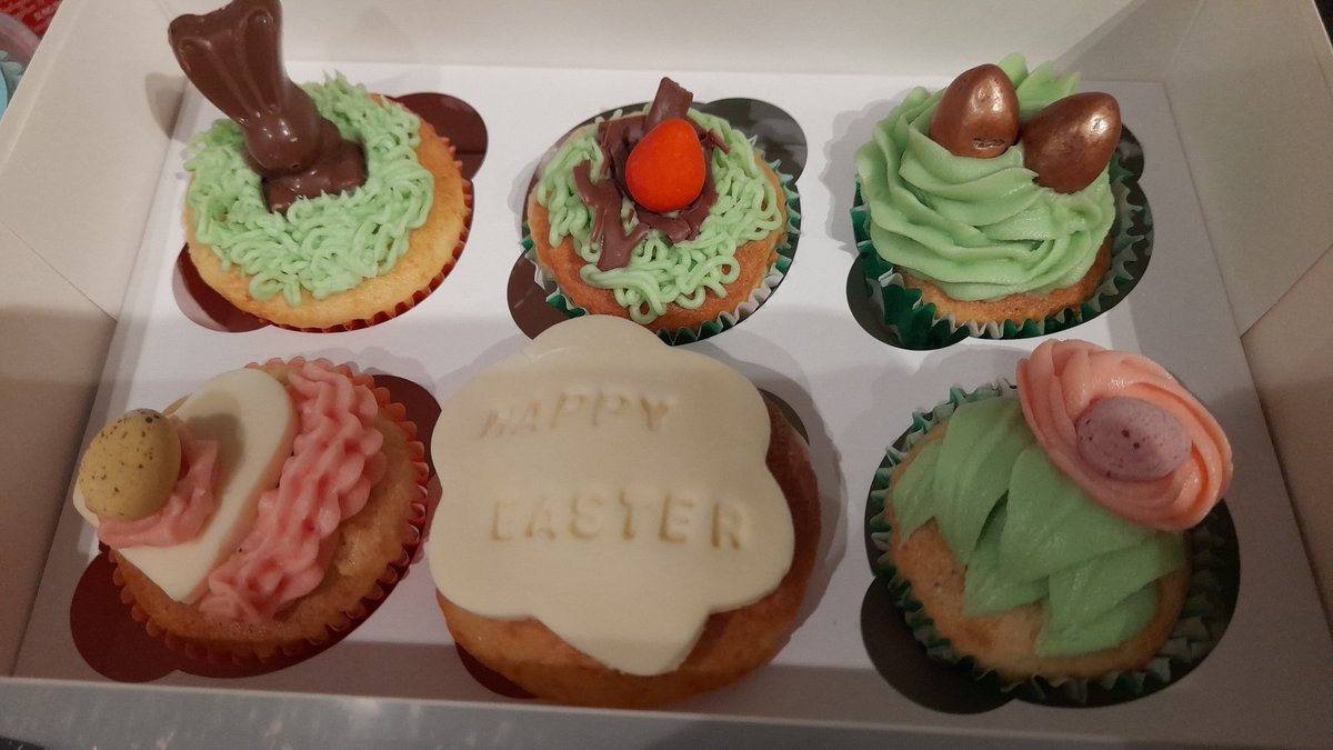 Easter cakes coming to Costa Colts for the re opening, you can pre order a box of 6 for just £5 by texting 07851699377
🍰💙🖤