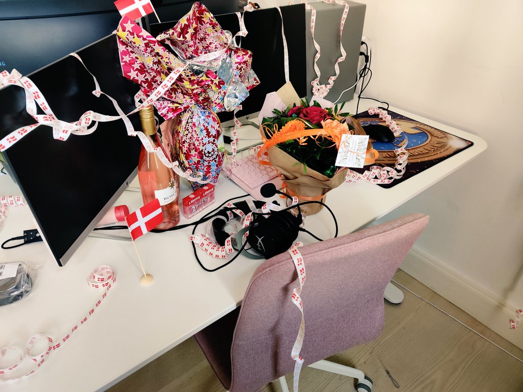 Best office, best mens - 10/10. 🥰