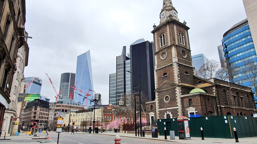hs_wilkins's tweet photo. YES PROBABLY FAIR TO SAY THE CITY IS NOT OVER TROUBLED BY ACHIEVING CONSISTENCY IN SCALE, STYLE OR MATERIALS IN ITS BUILDING STOCK. https://t.co/JxvfwlwlQE