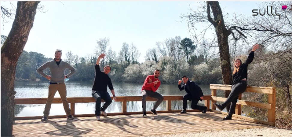 SullyGroup's tweet photo. Jeudi 4 mars c'était #SullyBreak pour la pause déjeuner entre #SullyMakers sous le soleil pour notre agence de #Bordeaux ☀️ ! #esn #transformationdigitale #IT
Rejoignez #SullyGroup ⏩ https://t.co/ymdwCFV6Jh https://t.co/DRFakQ7ycY
