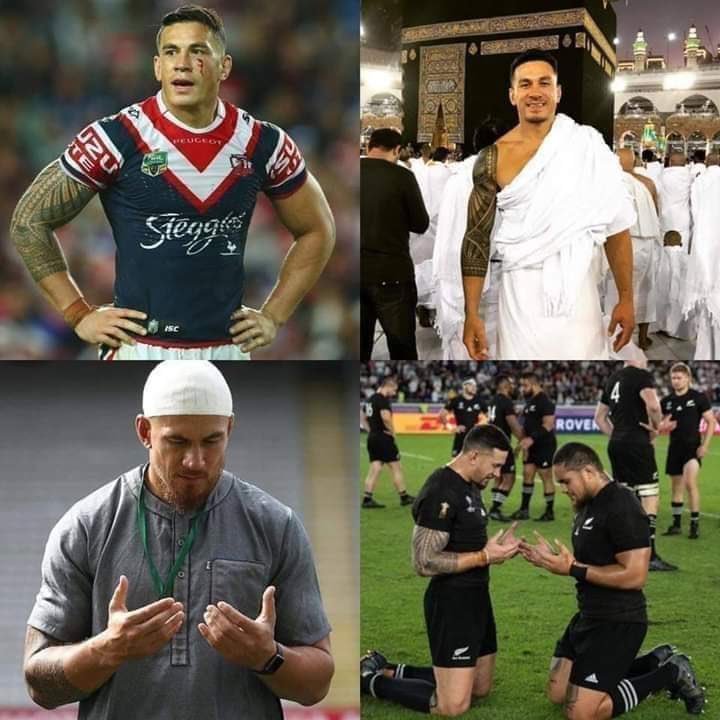 "لقد طاردت الفتيات و شربت الخمر و لم يعطِني هذا الا الفراغ،
لقد كانت روحي تتوق لشيء ما إلى أن وجدت الله ،
و وجدت الإسلام فإن مكة المكرمة مميزة للغاية ، حيث ترى الكعبة المشرفة لأول مرة ، ثم تشهد هدوء المدينة و سكونها"

لاعب الركبي النيوزيلندي "سوني بيل ويليامز" بعد اسلامه