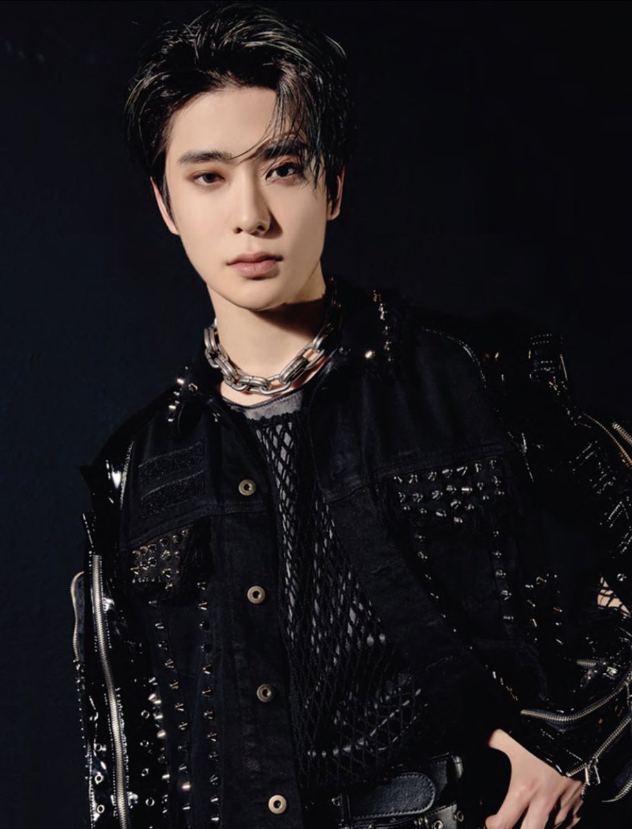 ً (@jjhlooks) on Twitter photo 