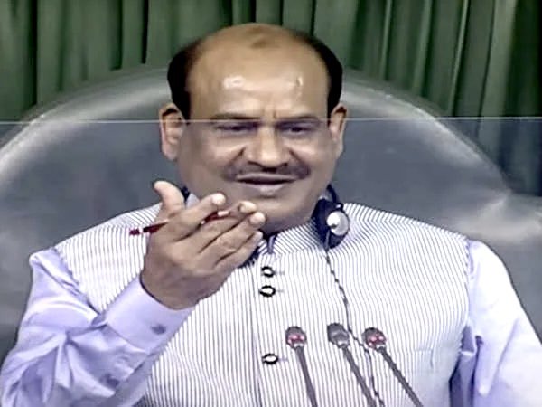 sureshkpujari's tweet photo. Really disheartened to learn that our Hon’ble Speaker of Lok-Sabha Sr Om Birla Ji @ombirlakota has tested #Corona positive &amp; has been hospitalised in AIIMS, Delhi
We will be missing him in Parliament.
My prayer for his early recovery to join his normal work &amp; lead the Lok-Sabha. https://t.co/ednv4YbGfn