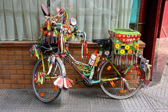 Vandaag op de fiets naar de zaak. #Lente #Happy