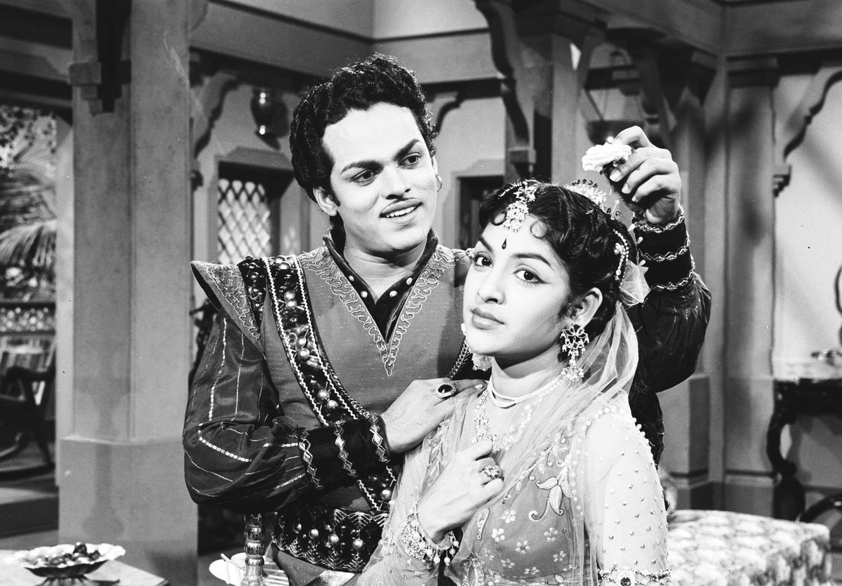 avmproductions's tweet photo. Did you know that the 1962 film #VeeraThirumagan starring #CLAnandan was the debut film for actress #Sachu who has a famous child artiste until then? https://t.co/F8AUR99ITD