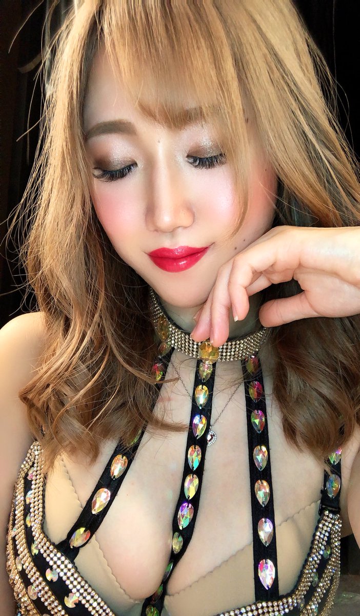 burlesque_riho's tweet photo. おはようございます🌹
Have a nice day✨
#バーレスク #バーレスク名古屋 #バーレスク名古屋りほ #burlesque #barlesque #ダンス #ダンサー #ショーパブ #名古屋 https://t.co/ddS1d0WNL0