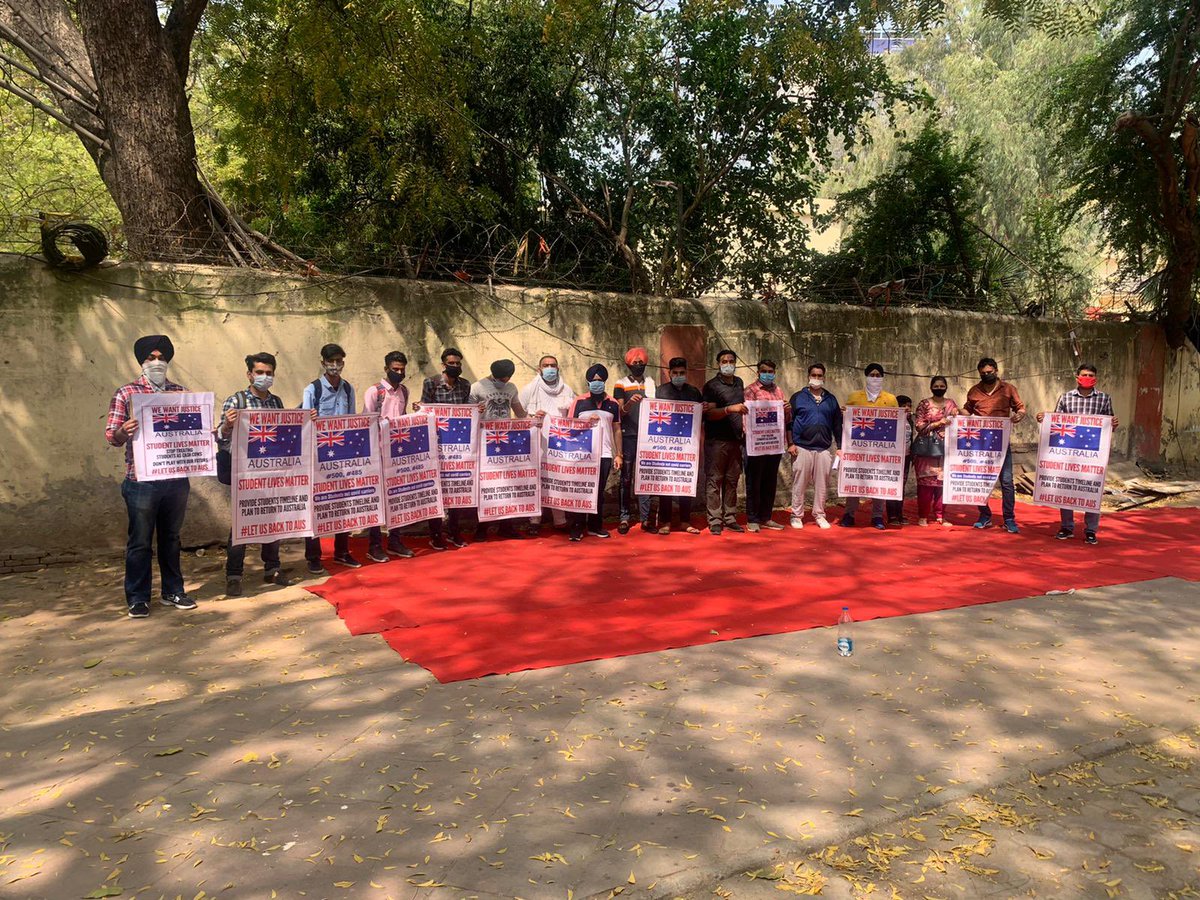 samandhaliwal9's tweet photo. We are together #LetUsBackToAus #extend485visas #freezeourvisas @ScottMorrisonMP @AnnastaciaMP @RaviSinghKA @AlanTudgeMP @AlexHawkeMP @GladysB @GladysB @SBS @JulianHillMP @narendramodi @aajtak @7NewsAustralia @9NewsAUS https://t.co/I4CfVN5sq9