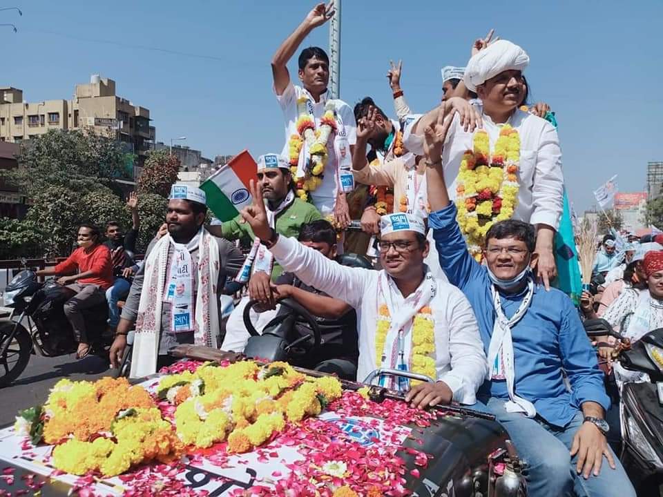 manoj_sorathiya's tweet photo. क्रांतिकारी योद्धा। राज्यसभा सांसद श्री 
@SanjayAzadSln जन्म दिन की ढेर सारी शुभकामना। https://t.co/LKuOd66d4x