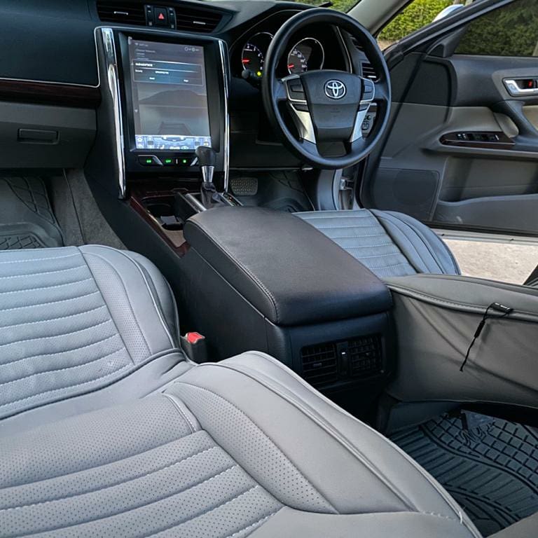Muddy95086567's tweet photo. MARK X NEW MODEL
MWAKA 2010
CC 2499
FULL AC
FULL PAID
RIM SPORT
PUSH TO START
ANDROID RADIO 
KILOMETERS  87136
BACK CAMERA
MIRROR WINKER
BEI 18.5ML
CALL...0763 503 405 https://t.co/G9xrxjYNsB