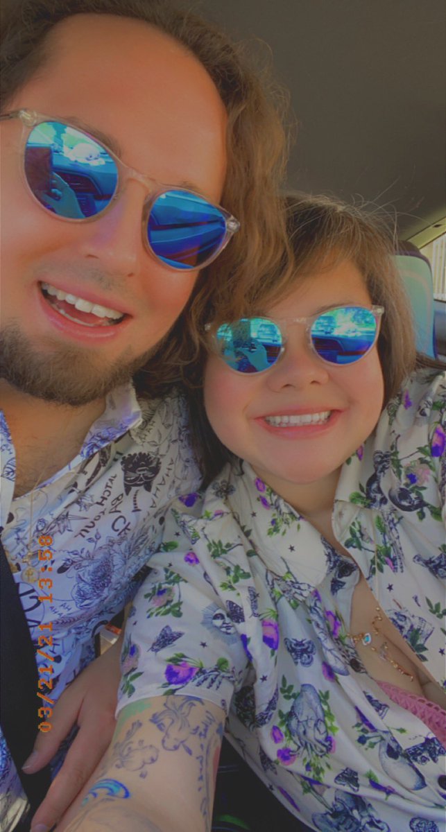 Cellosea1986's tweet photo. I love you. You’re my Lobster
#maxjello #maxjellopower #knowyourworth #maythebridgesiburnlighttheway #warbyparker #godzilla #hottopic #love #happybirthdaymonth #birthdaymonth #pisces #piscesseason #libraandpisces #earlymornings #daydate https://t.co/eiI9sg1lh5