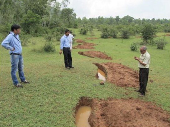 JindalFndn's tweet photo. Implementation of #Integrated Watershed Dev. Project over  catchment of 4000 acres at Angul by @JSPLFoundation, recharging ground water, conserving top soil to double income of 2500 Rural Families sustainably partnering with NABARD.  #ValuingWater #WorldWaterDay @shallujindal20 https://t.co/krk6ZfGA4D