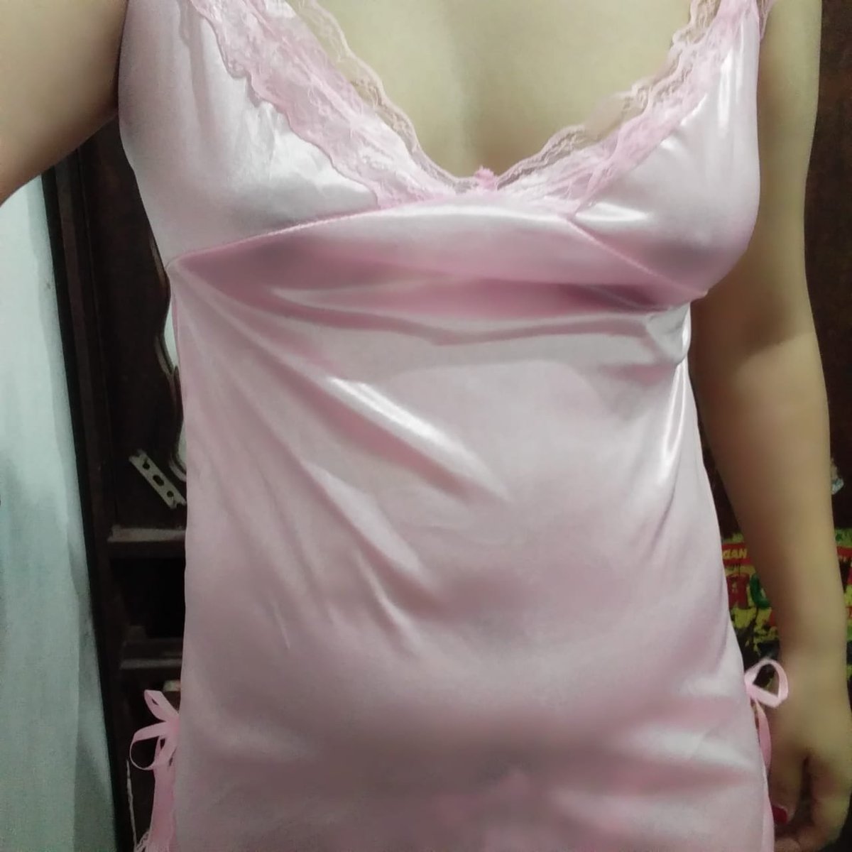 Pass_Mry01's tweet photo. Lagi kerja dikirimi foto beginian sama wife,katanya habis beli baru,buat persiapan nanti malem https://t.co/mh8qgmfQJw