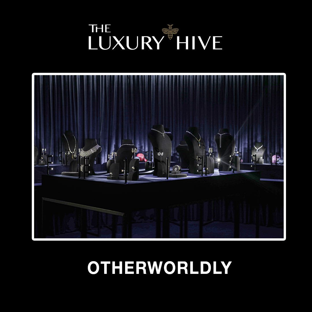 theluxuryhive's tweet photo. Stellar Times, the 2nd high jewelry collection of LV, has been revealed at the Dubai Mall boutique from Feb-28 to Mar-8. It also featured the regional debut of Sewelô, the 2nd largest rough diamond ever discovered, and Sethunya, a 549-carat rough diamond of superlative quality. https://t.co/kjh2cBzn9t