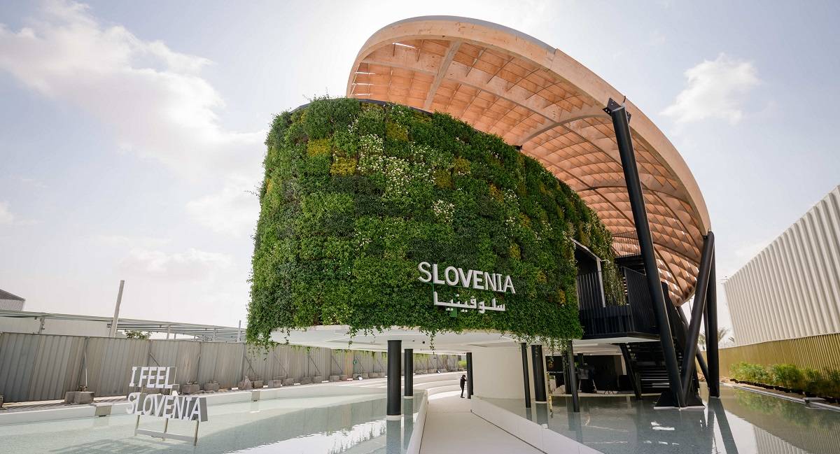 tourism_slo's tweet photo. 🌐Javna agencija SPIRIT Slovenija je objavila javno povabilo za podjetja, ki jih zanima sodelovanje na slovenskem paviljonu na največjem dogodku letošnjega in prihodnjega leta, svetovni razstavi Expo 2020 v Dubaju. | @ExpoSlovenia 

🔗Več info: https://t.co/hcg62CORP7 https://t.co/qwd4VarRbM