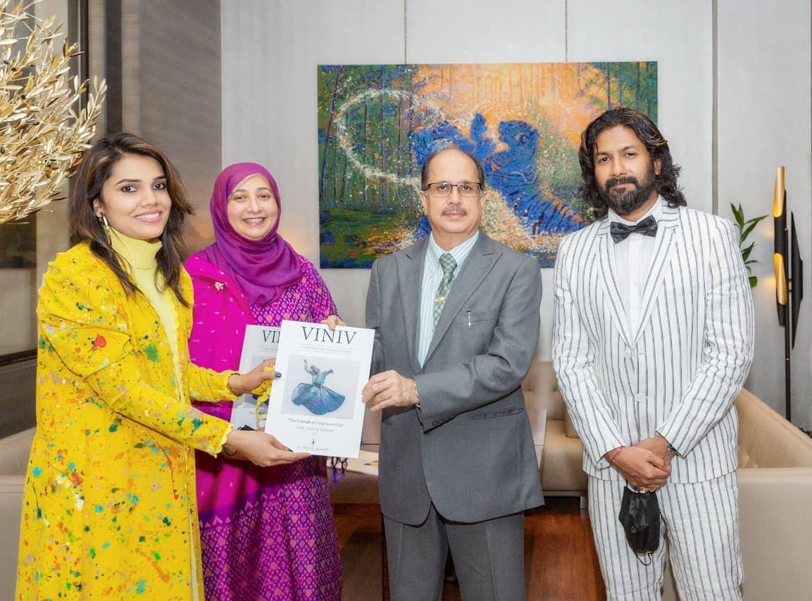 DQliving's tweet photo. "The Triumph of Fingerpaintings" Halves, Swirls &amp; Splashes, a unique exhibition of ViniV @FingerViniv was launched at Acoustic Tea Lounge &amp; Art Gallery, Riyadh on March 16. 

The first visitors were Indian Ambassador H.E. Dr. Ausaf Sayeed and French Ambassador H.E Ludovic Pouille https://t.co/HQmXpVK2X3