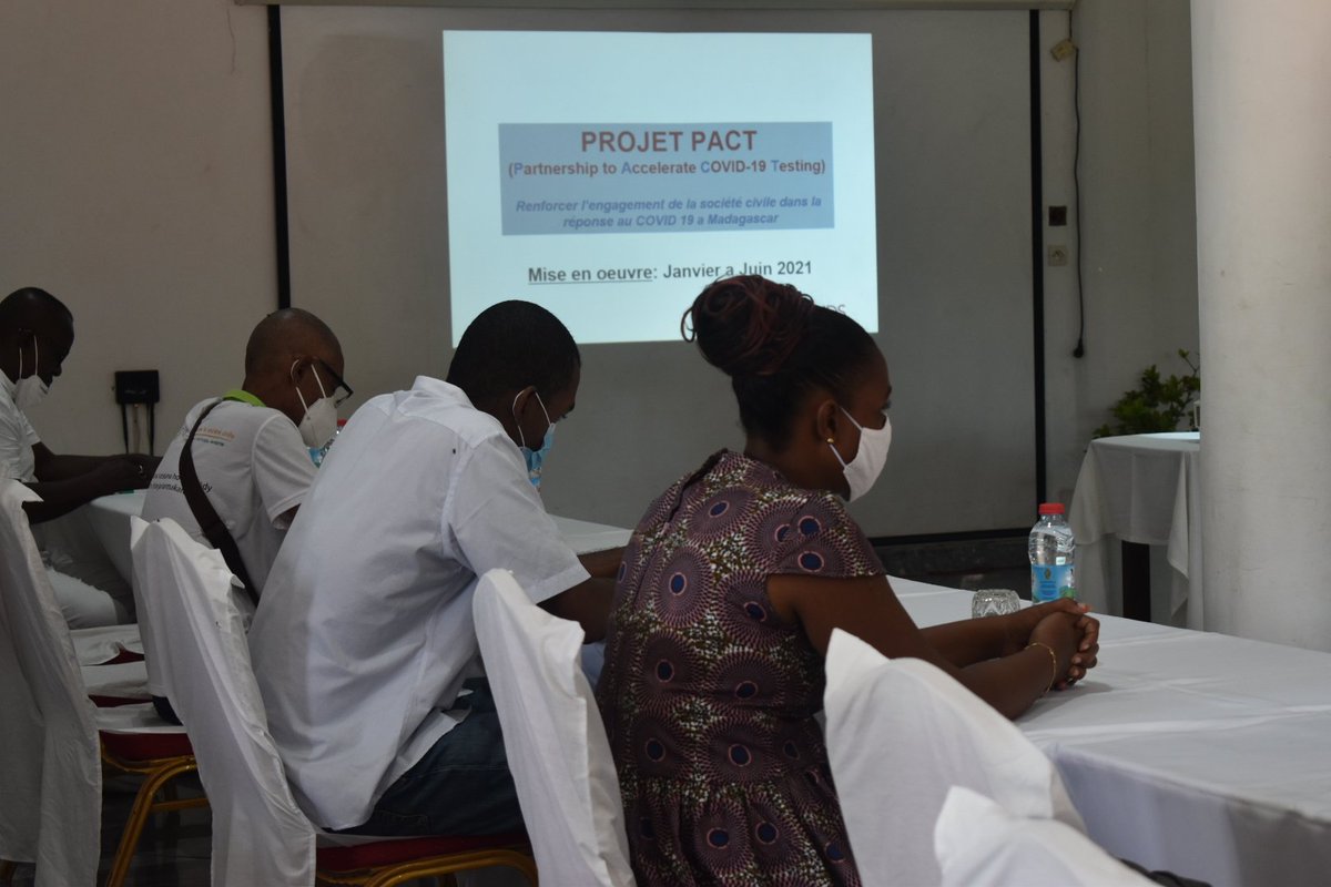 UNAIDS_IO's tweet photo. Happening now: Launch of the #PACT project in partnership with the African Centers for Disease Control and Prevention (ACDC) to support the rollout of the Partnership for Accelerated Testing of #COVID19 https://t.co/0gxdcAwmBn
