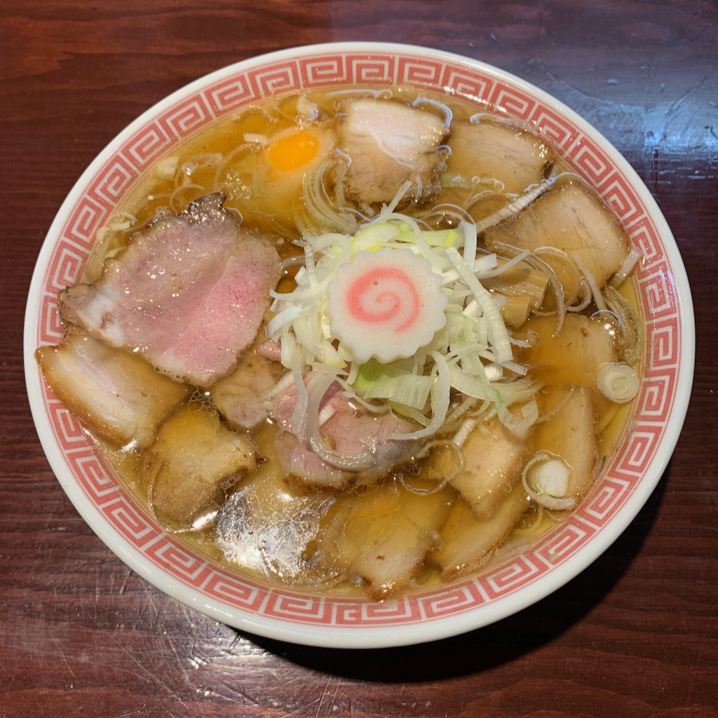 中華そば　えもと＠中目黒

今月だけで3回目。完全にはまっています。
今回はチャーシューメンに生卵入り。

#GOTOラーメン