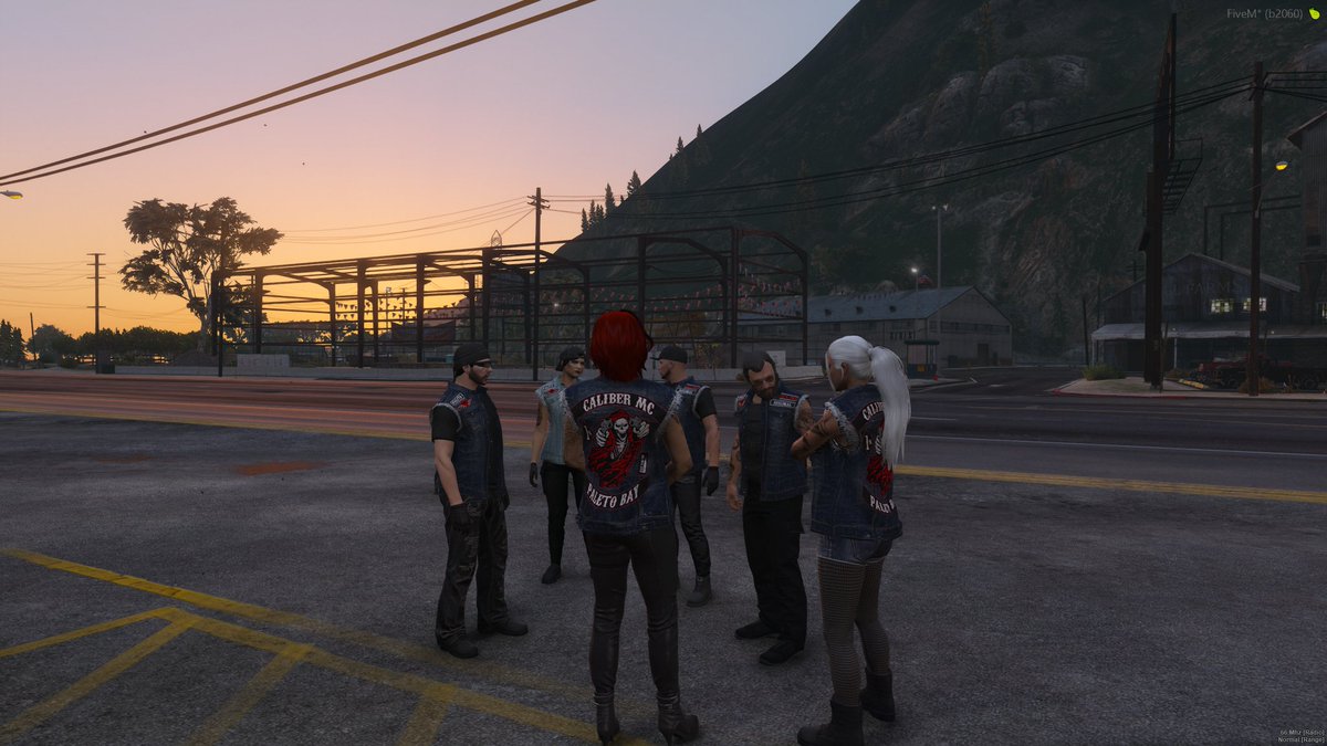 k3lly_Gaming's tweet photo. #CaliberMC got together last night to welcome on our new Secretary (@PrescottsCorner) and our new Road Captain (@Dogsyy_Bhoy) and to also celebrate the clubs Sergeant at Arms (@CitizenMarcusTV), with @SurfinPog @SolMani7 and the VP of the MC (@GokuRP_), over at #NDRP <3 https://t.co/Z7edyVXobt