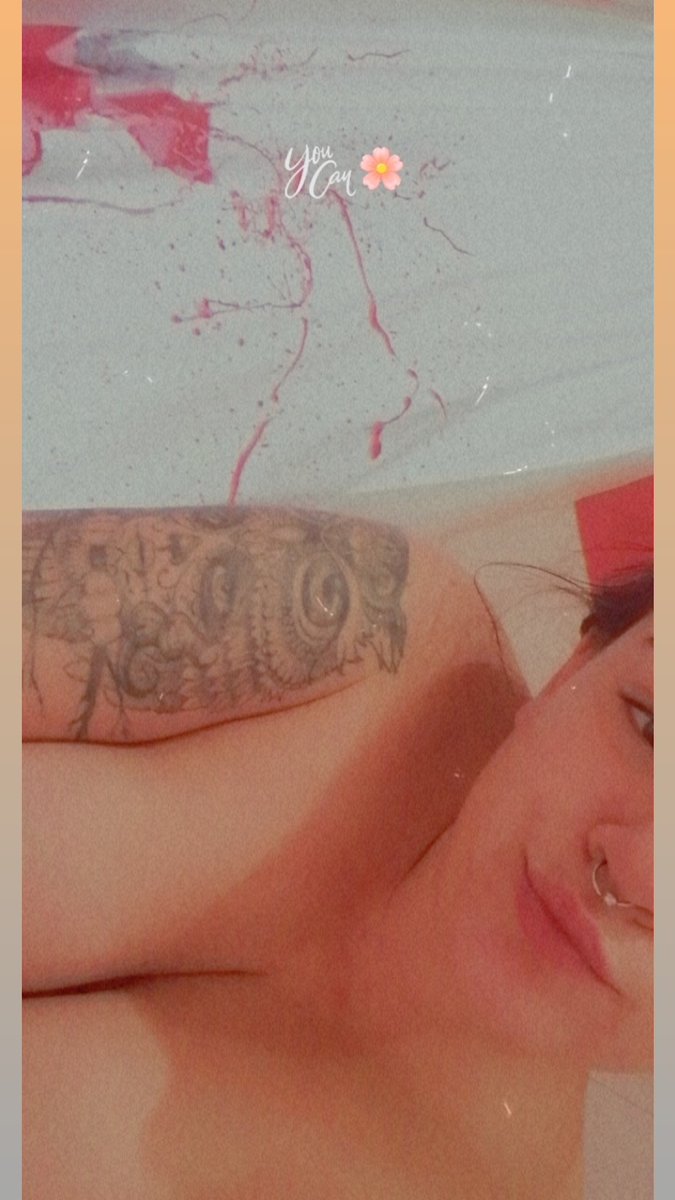 Cristih231's tweet photo. #onlyfansespaña #caliente #ducha #jovencitahot https://t.co/SbDmlNw3Ji