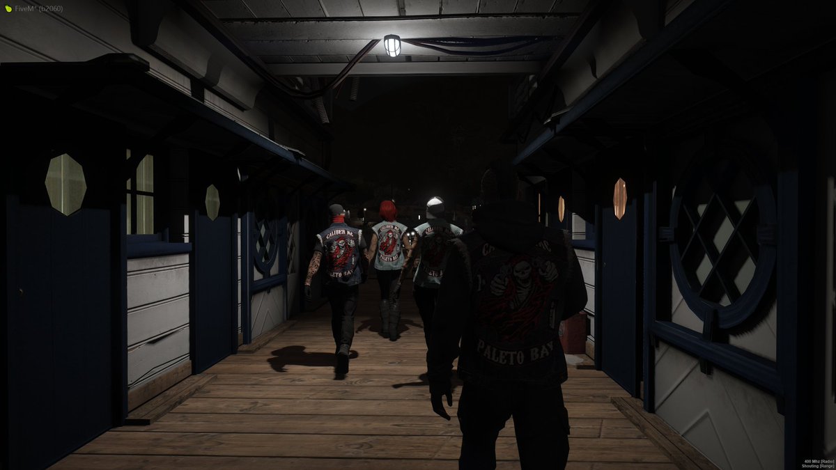 k3lly_Gaming's tweet photo. #CaliberMC stood in solidarity with #BlackLotusMC as they lost a brother.  Massive thanks for the amazing RP: @CitizenMarcusTV @SurfinPog @Dogsyy_Bhoy @ZaleRP @ZoeCatfu @DjinnJee @96Tonyy and many others.  Powerful RolePlay!  #RIPRonnie #NDRP https://t.co/37DqI1QKRg