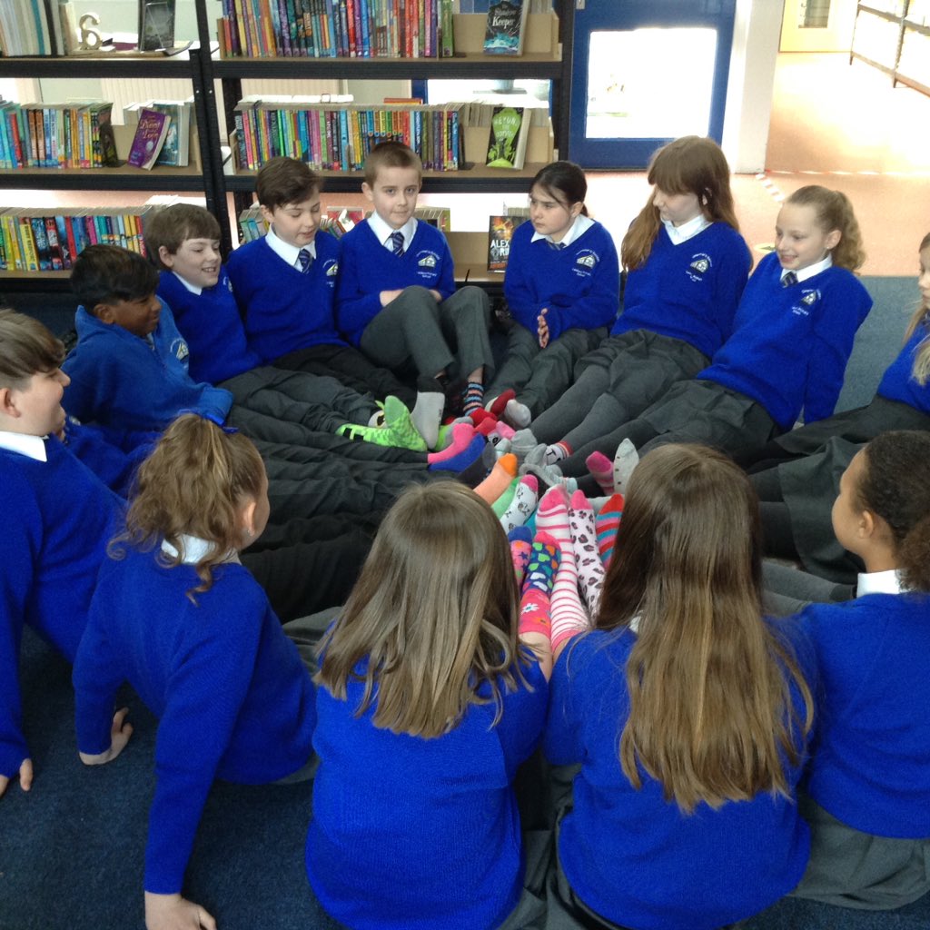 5JH_LPS's tweet photo. Marking World Down Syndrome Day and celebrating our differences by wearing odd socks #LPSvalues #WDSD21 https://t.co/uB94wefX7Q