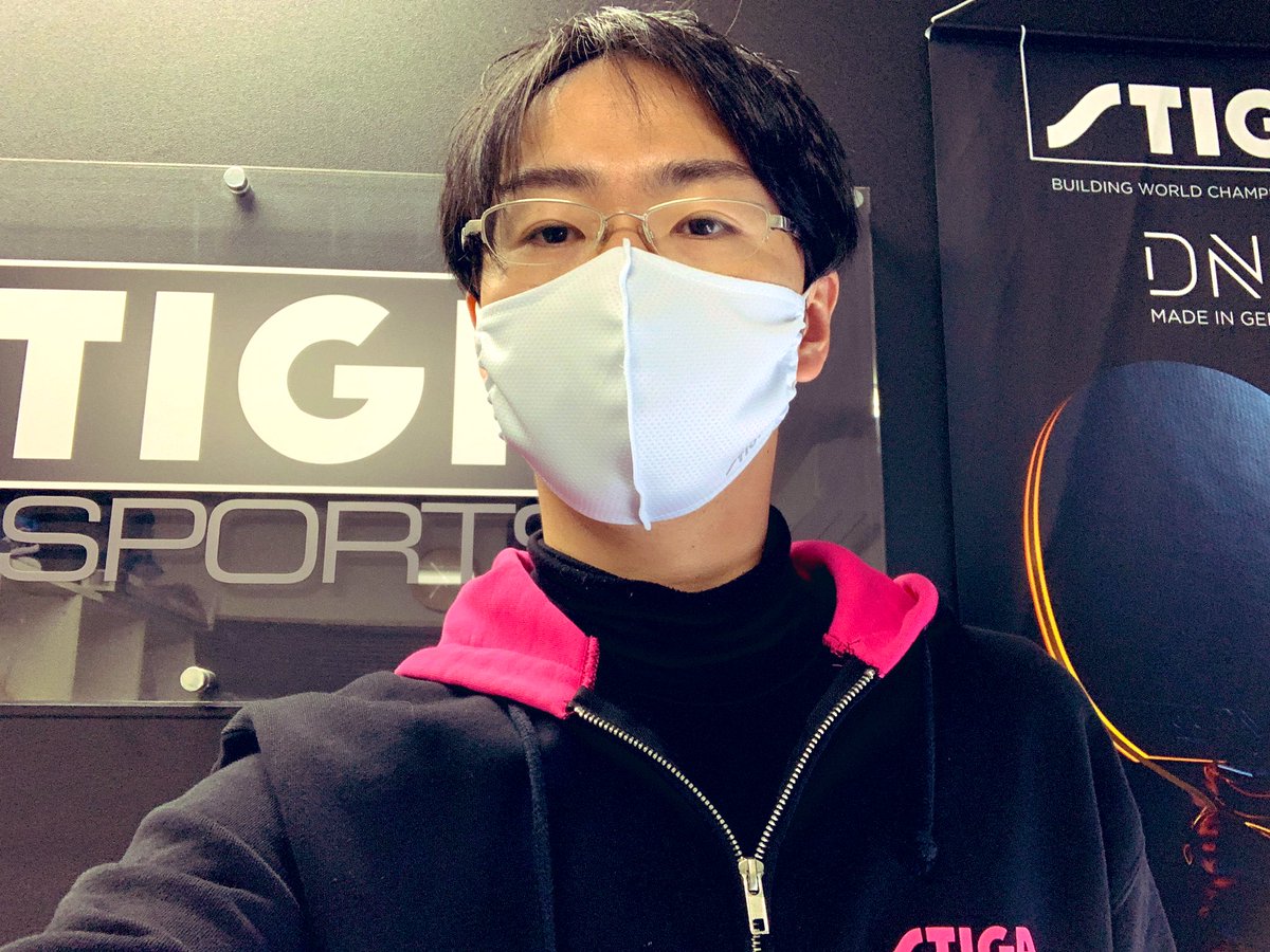 STIGA_JAPAN's tweet photo. 🎁感謝を込めてプレゼント企画🎁

第一弾は非売品STIGAマスク、ライトグレーとネイビーの2種類を1セットで 10名様にお届けします！

□応募方法
①@STIGA_JAPANをフォロー
②本投稿をRT

締め切り: 3月29日(月)

ご当選はDMにてご連絡致します☺️

#STIGA
#プレゼント企画
#感謝の気持ち https://t.co/nWDGMQqGUR