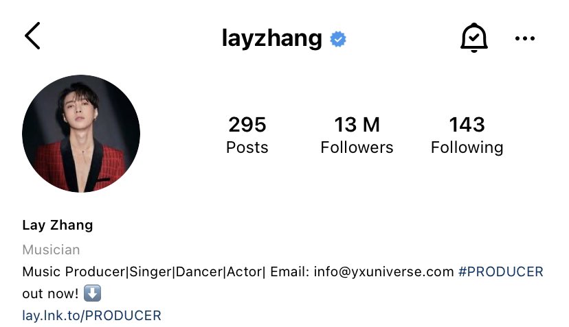 eternallyixing's tweet photo. 13 million followers on Instagram @layzhang 🥳💕 https://t.co/T2J3QTXljY
