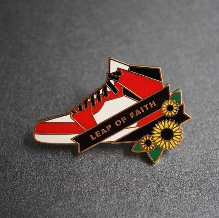 yourstuffmade's tweet photo. Are you ready to take that Leap of Faith and start your own brand? 🌻
-
https://t.co/hOpIC0hb69 creates high quality products + artist discounts to help and support you create something for your fans. Start creating with us 🎁
#enamelpin #sneaker #leap #business #brand #pins https://t.co/qGBZbpChKZ