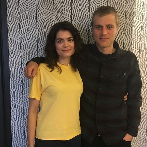 jflynnworld's tweet photo. #JohnnyFlynn #SamanthaColley #Genius2017
Happy Birthday, Samantha!
🎂 https://t.co/8uRrdrvOs9