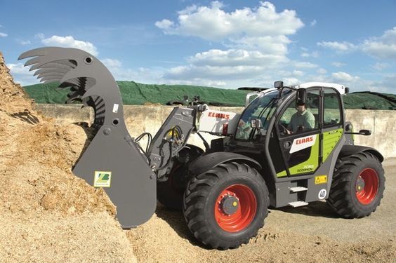 styres3's tweet photo. Grab a great tyre &amp; wheel deal 😁 #styres #agwheels #tractortyres #claas 🚜👍 https://t.co/IiSw4zUU0I