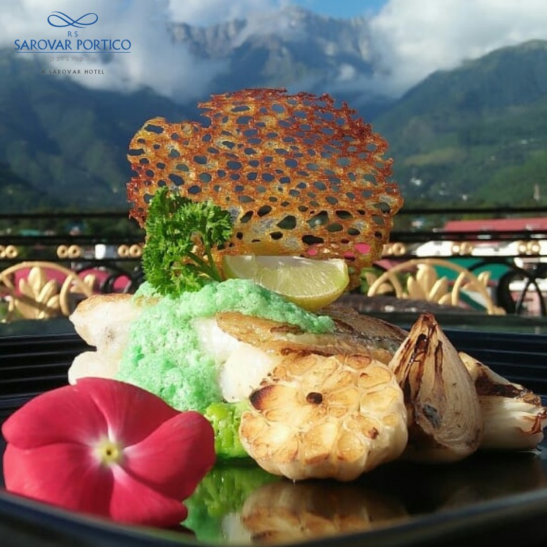 RsPortico's tweet photo. When your vision and taste buds agrees on a common ground. 
#SP #SarovarPartico #Palampur #himachal #beauty #haven #view #summercools #food #weather #naturelover #greenry #montains
#roomview https://t.co/iOOxjQJgE8