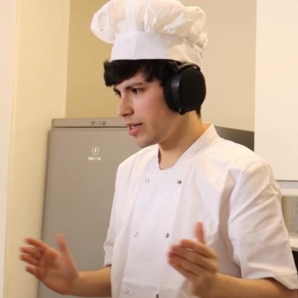 prokopyah's tweet photo. #chefgeorge #GEORGENOTFOUND https://t.co/Oyue3ijaUJ