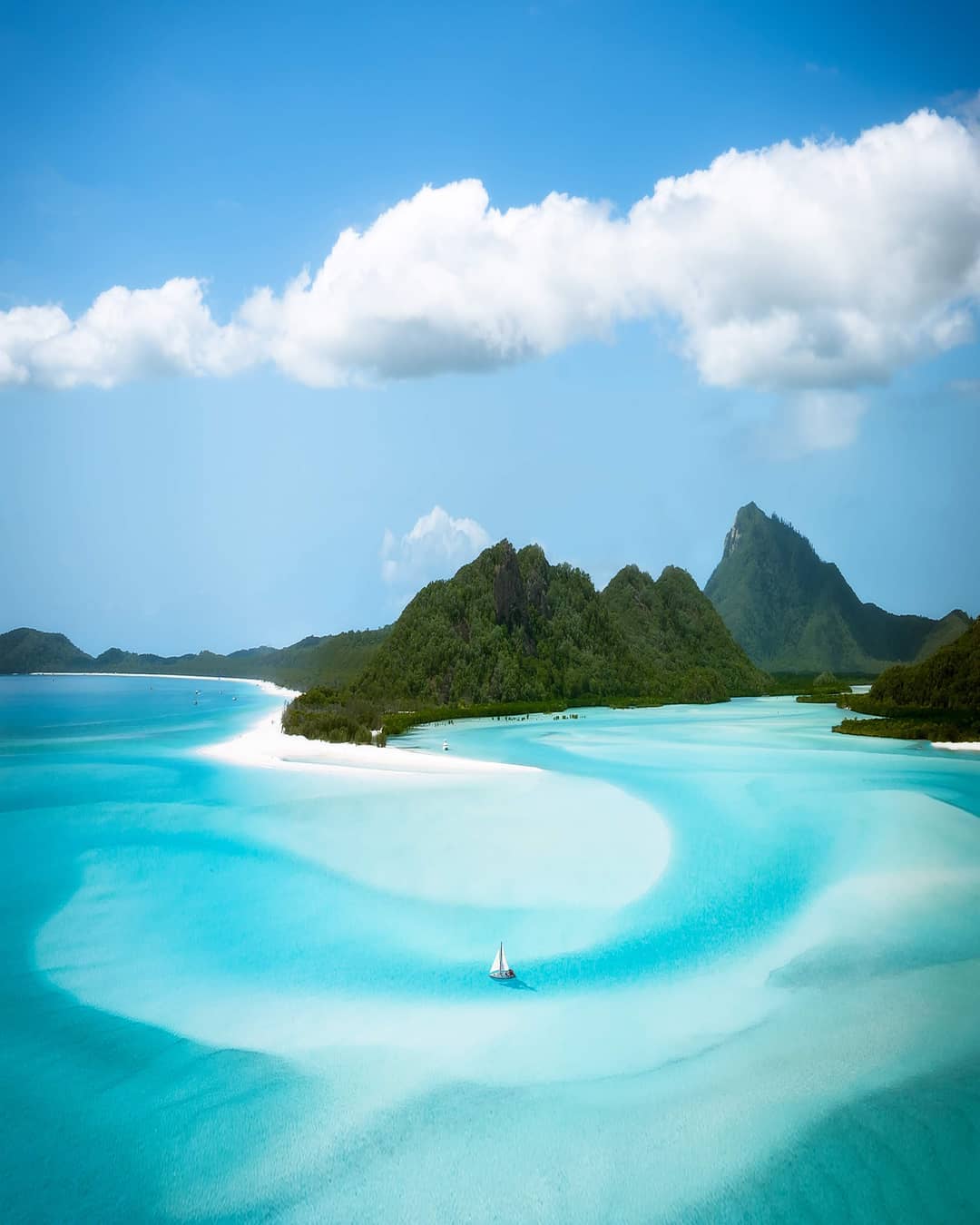 تويتر 絶景事典 公式 على تويتر 澄みきったマリンブルーの海と真っ白な砂が美しいマーブル模様を描く オーストラリアの ホワイトヘブンビーチ Via T Co Vltmtlnfup 絶景事典 絶景 ホワイトヘブンビーチ オーストラリア T Co Torrj6wkbn تويتر 絶景事典 公式 على تويتر 澄みきったマリンブルーの海と真っ白な砂が美しいマーブル模様を描く オーストラリアの ホワイトヘブンビーチ Via T Co Vltmtlnfup 絶景事典 絶景 ホワイトヘブンビーチ オーストラリア T Co Torrj6wkbn