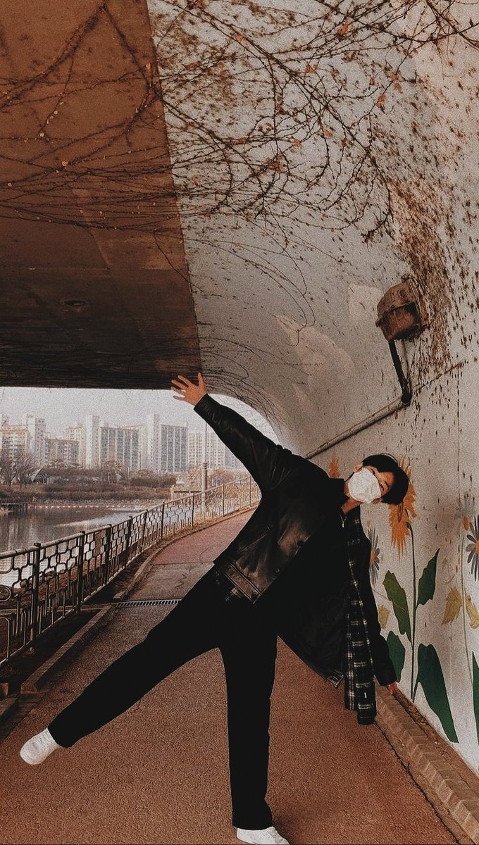 Sean || JFB tweet media