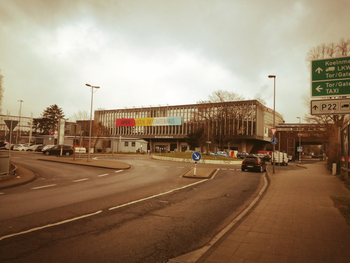 First day of Götterdämmerung rehearsals for me at @operkoeln after 2 weeks of quarantine. But first... Covid test!! 😬😬