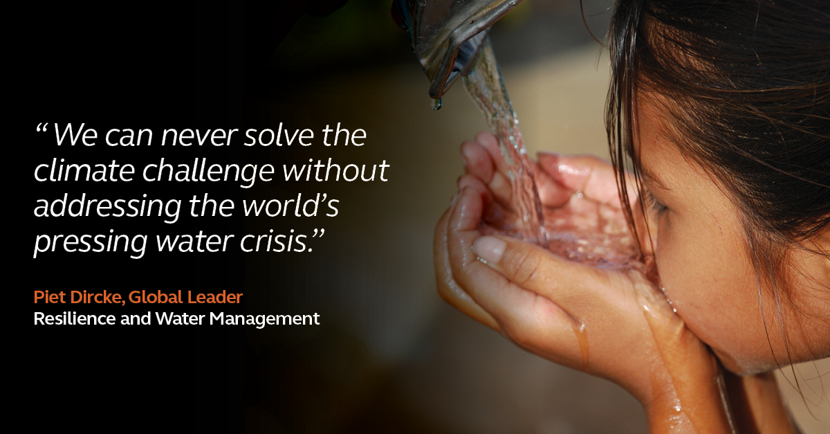 Water 💦  is de meest waardevolle hulpbron van de mensheid. Deze #Wereldwaterdag deelt #PietDircke vb van dit werk. Ontdek meer in zijn #blog 👉bit.ly/3s4srPb
#Arcadis #ImprovingQualityOfLife  #WorldWaterDay #Watermanagement