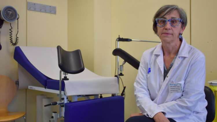 primariaicscat's tweet photo. "Per posar en marxa Trànsit no ens vam fixar en el model de cap país perquè no hi havia res": Rosa Almirall, ginecòloga i impulsora de la Unitat Trànsit de l'#ASSIRbcn, ubicada al #CAPNumància, a la revista @ElTemps_cat
https://t.co/rXMnZr2Gtw https://t.co/62iTsdBDxv